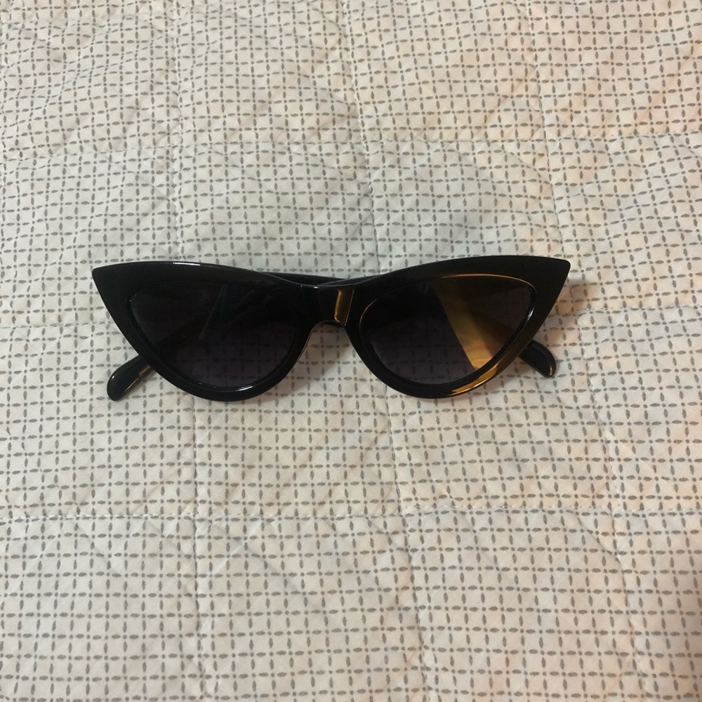 Cat Eye sunglasses